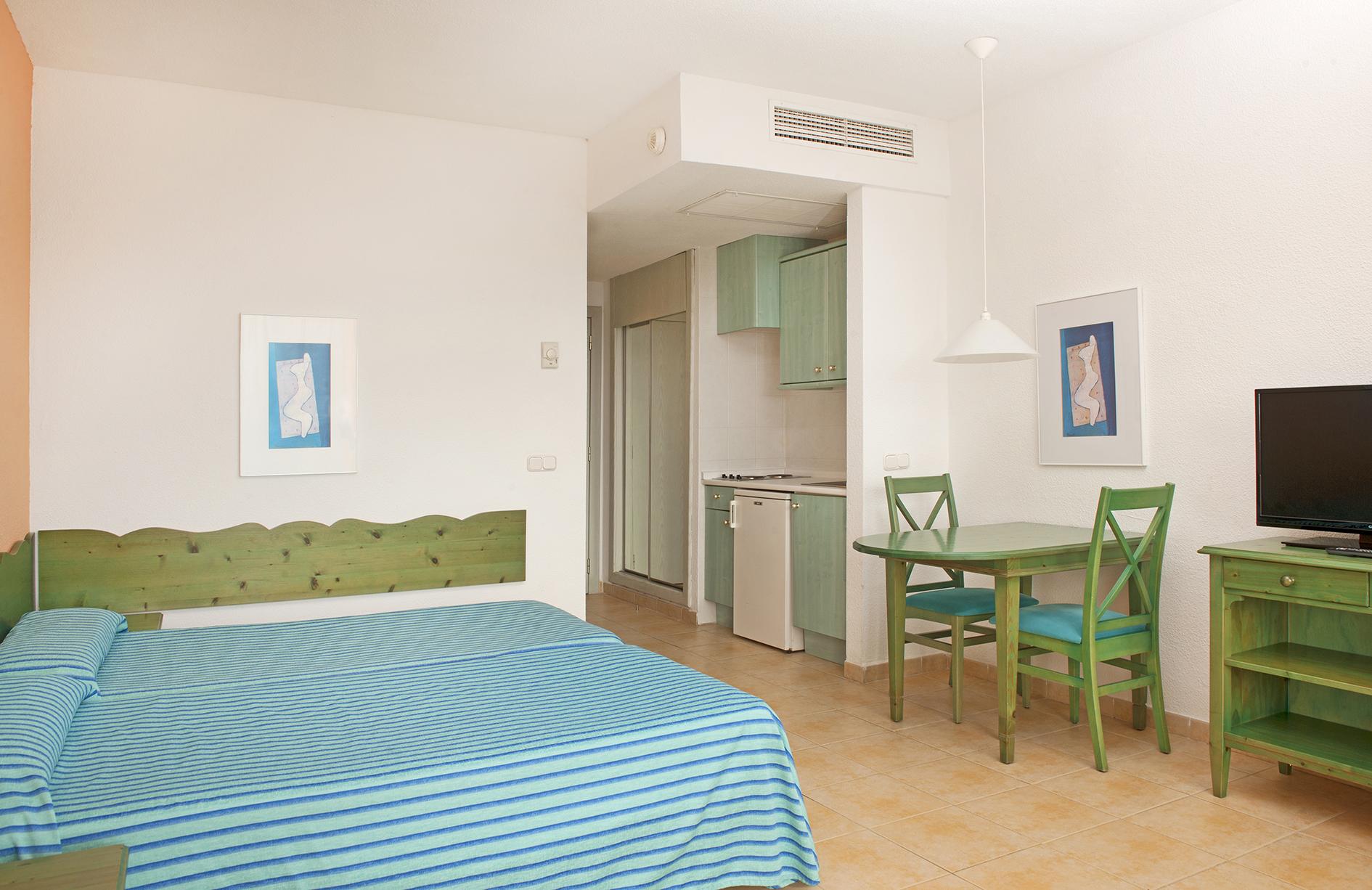 Iberostar Waves Ciudad Blanca Hotel Alcudia  Bagian luar foto