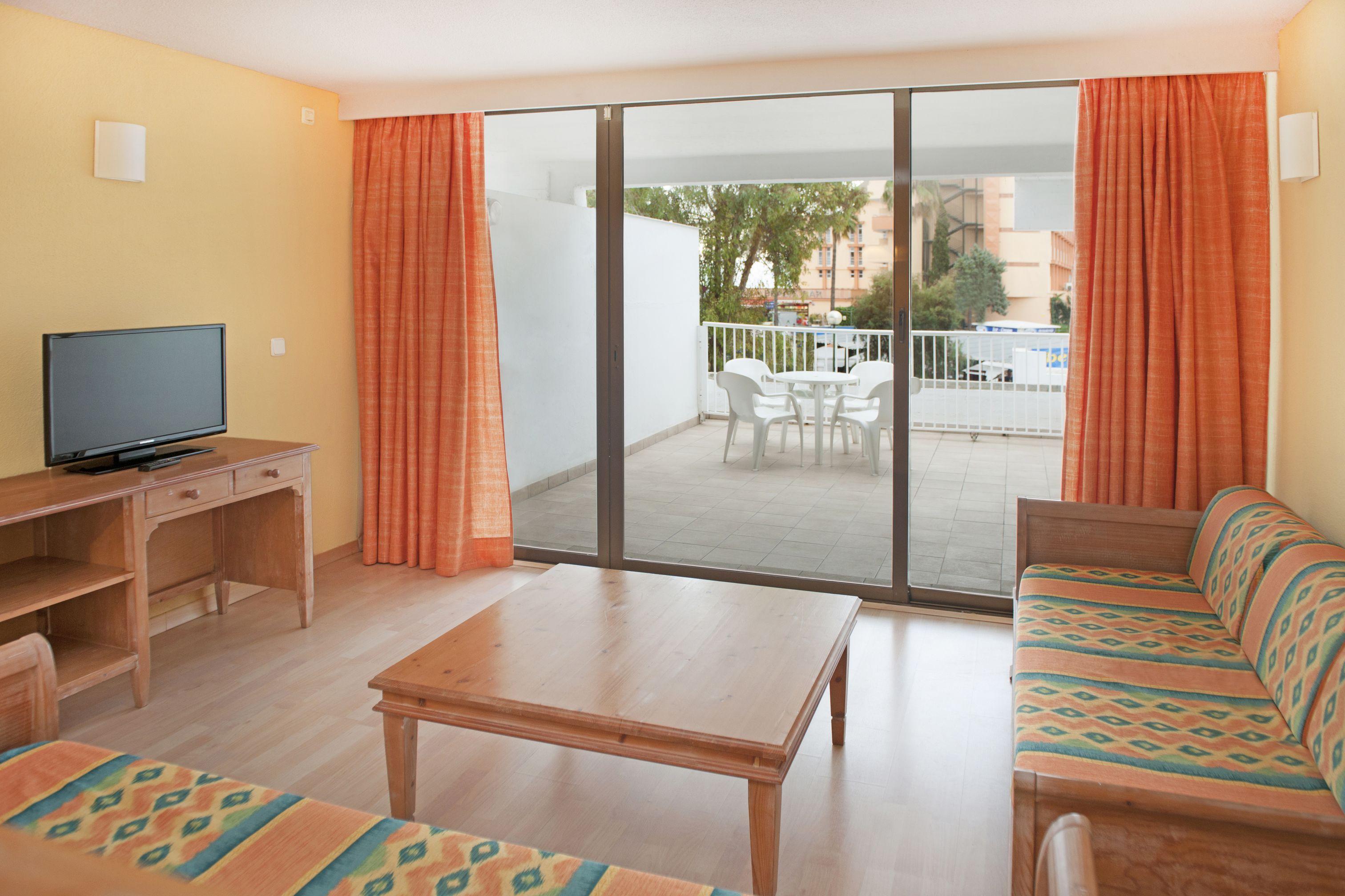Iberostar Waves Ciudad Blanca Hotel Alcudia  Bagian luar foto