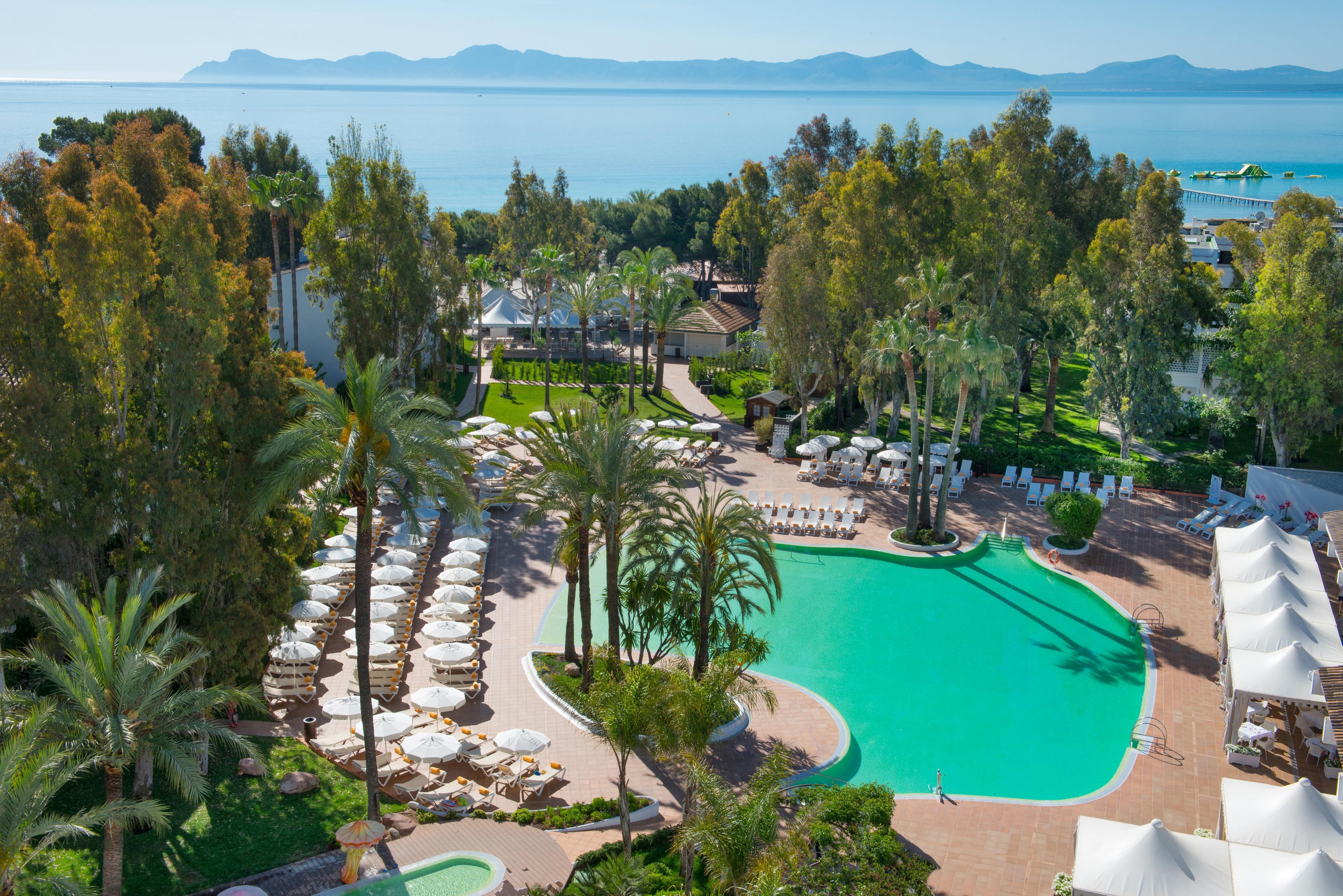 Iberostar Waves Ciudad Blanca Hotel Alcudia  Bagian luar foto