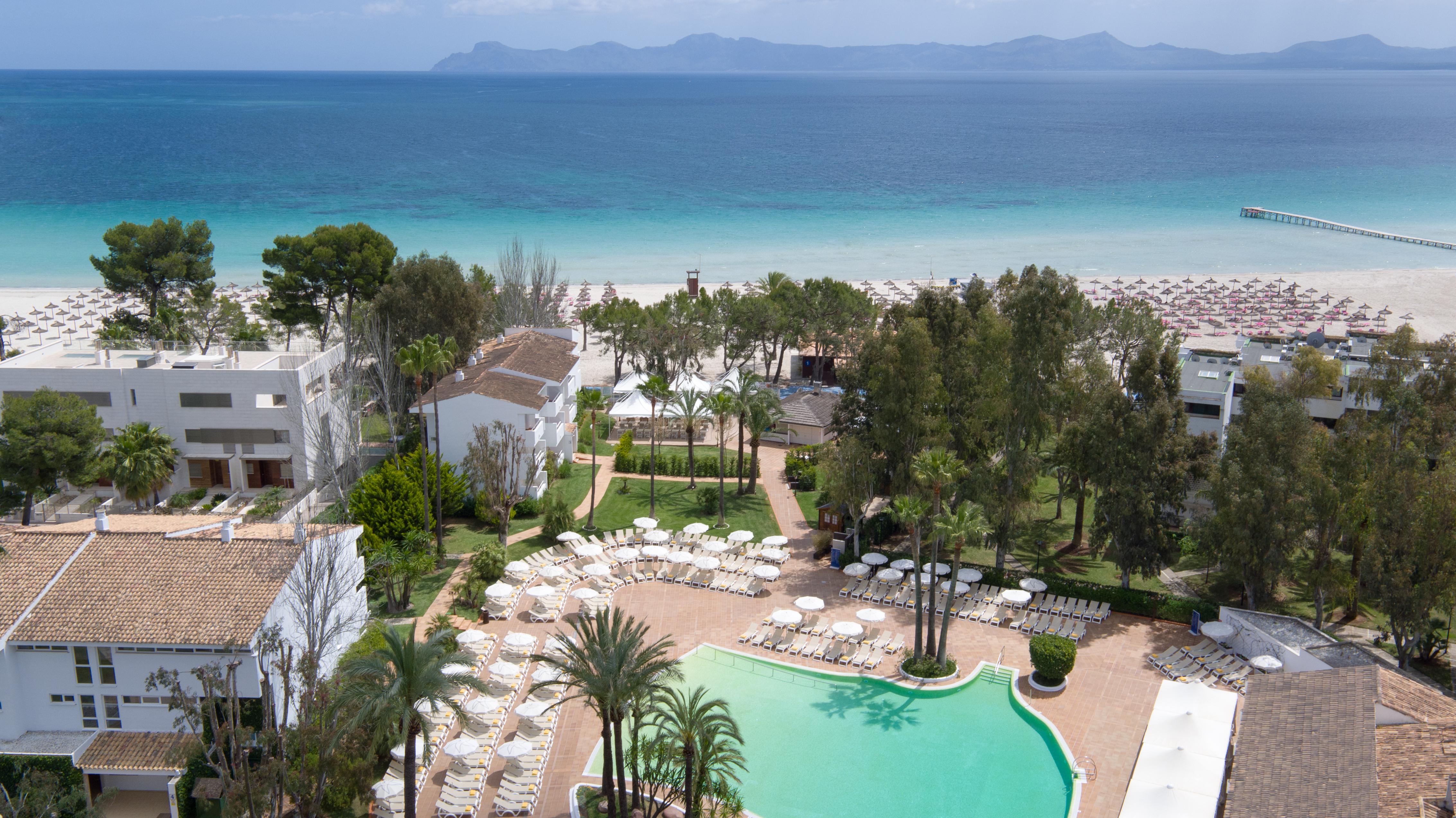 Iberostar Waves Ciudad Blanca Hotel Alcudia  Bagian luar foto