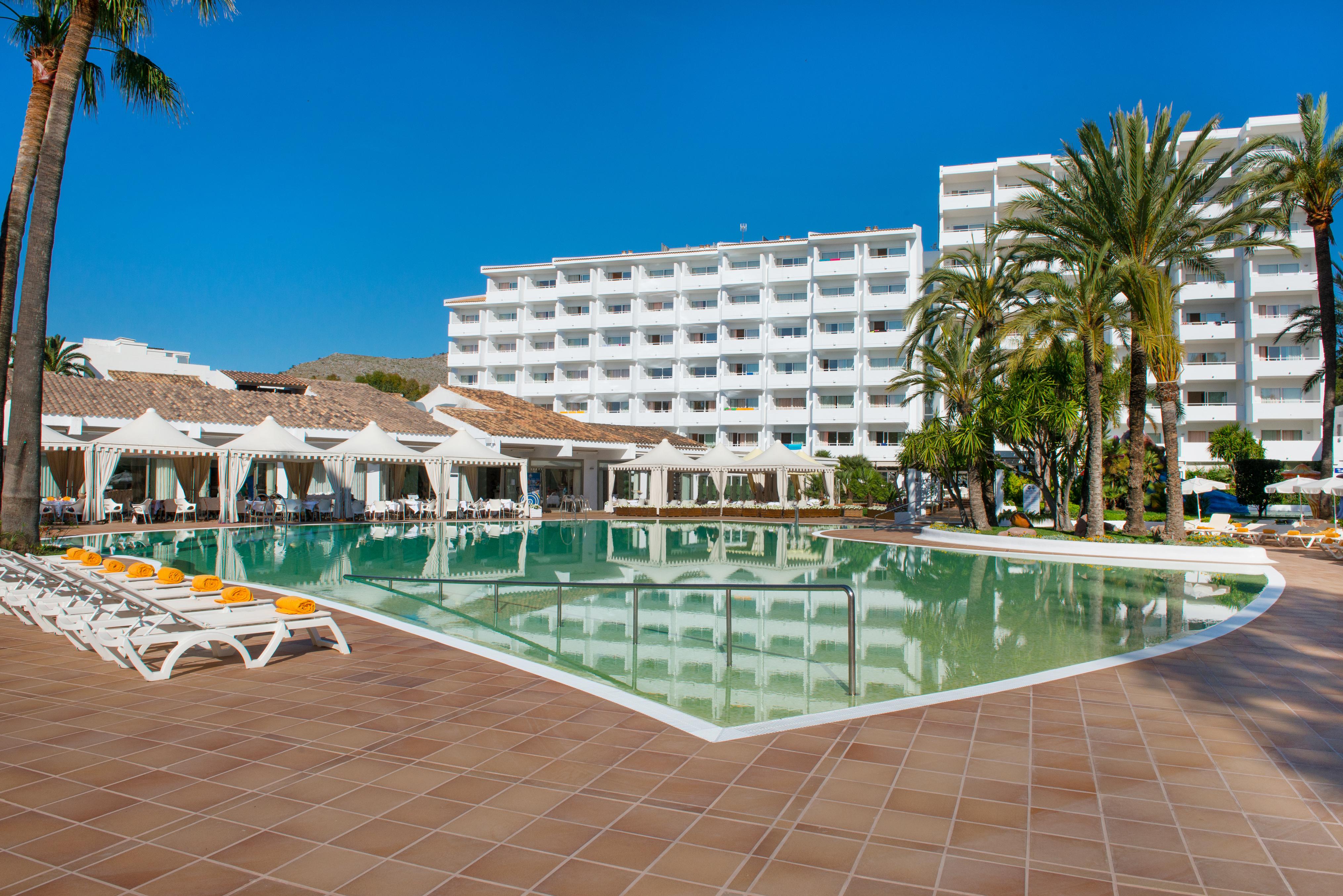 Iberostar Waves Ciudad Blanca Hotel Alcudia  Bagian luar foto