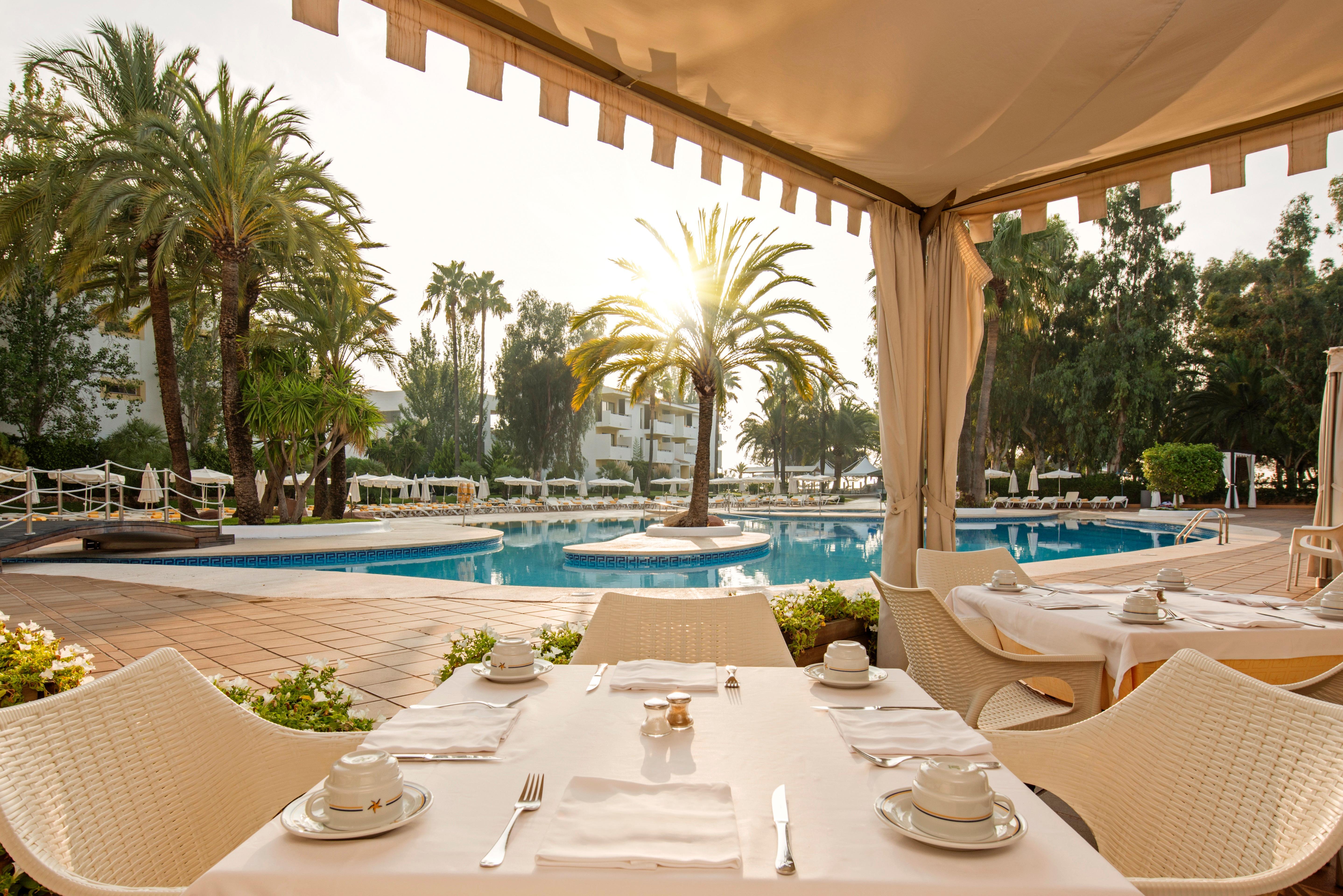 Iberostar Waves Ciudad Blanca Hotel Alcudia  Bagian luar foto